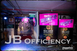 "One Fenix Square - พื้นที่สำนักงานหรือร้านค้าให้เช่า"